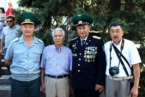 80 лет отдельному авиационному полку пограничны войск. Алма-Ата. Казахстан